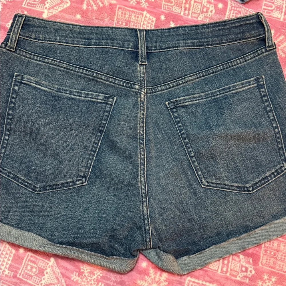 OLD NAVY | High-Rise Wow Jean Short size 12 - Picture 6 of 6
